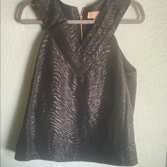 NWOT Michael Kors Black Animal Print Top NWOT - Picture 1 of 3